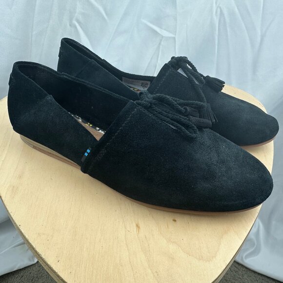 Toms Kelli Black Suede Tassel Flats - Picture 3 of 14